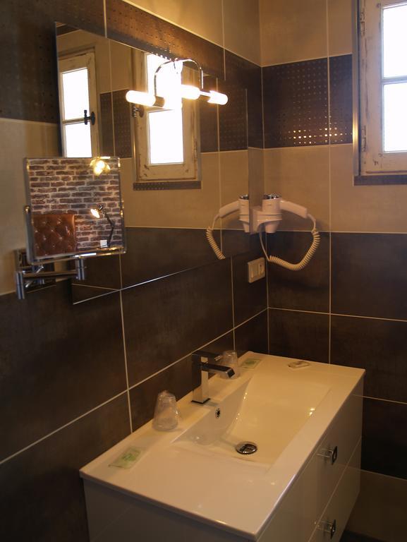 Hotel Les Hauts De Moureze Bilik gambar