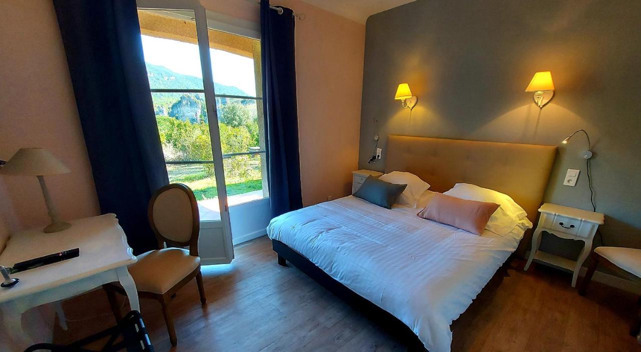 Hotel Les Hauts De Moureze Luaran gambar