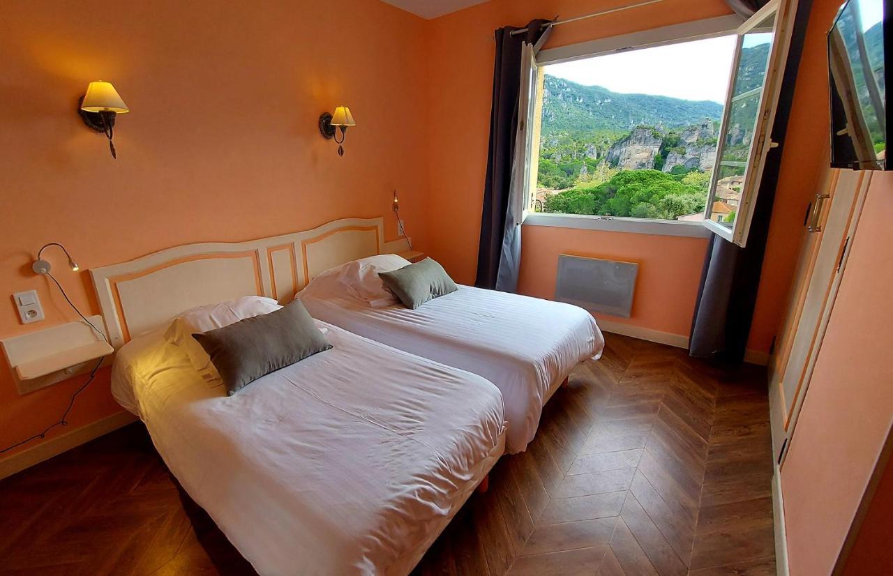 Hotel Les Hauts De Moureze Luaran gambar