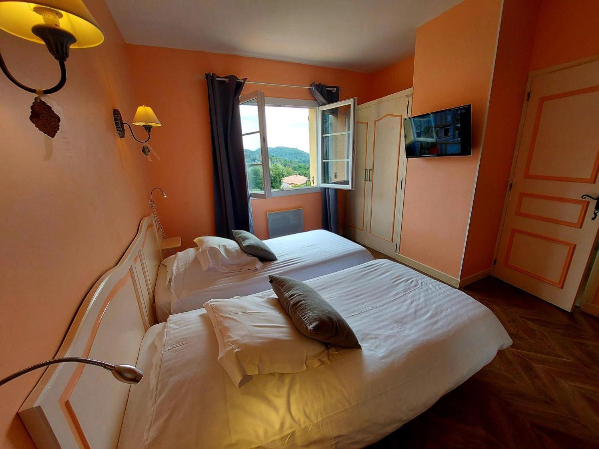 Hotel Les Hauts De Moureze Luaran gambar