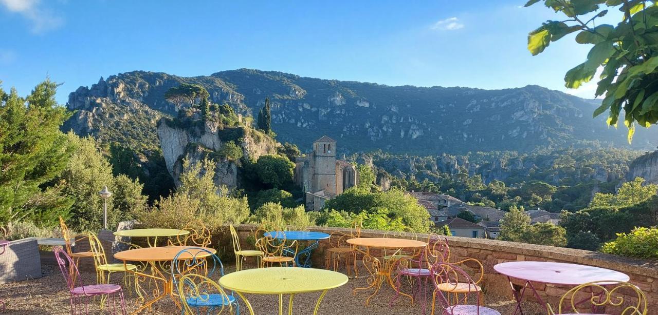 Hotel Les Hauts De Moureze Luaran gambar