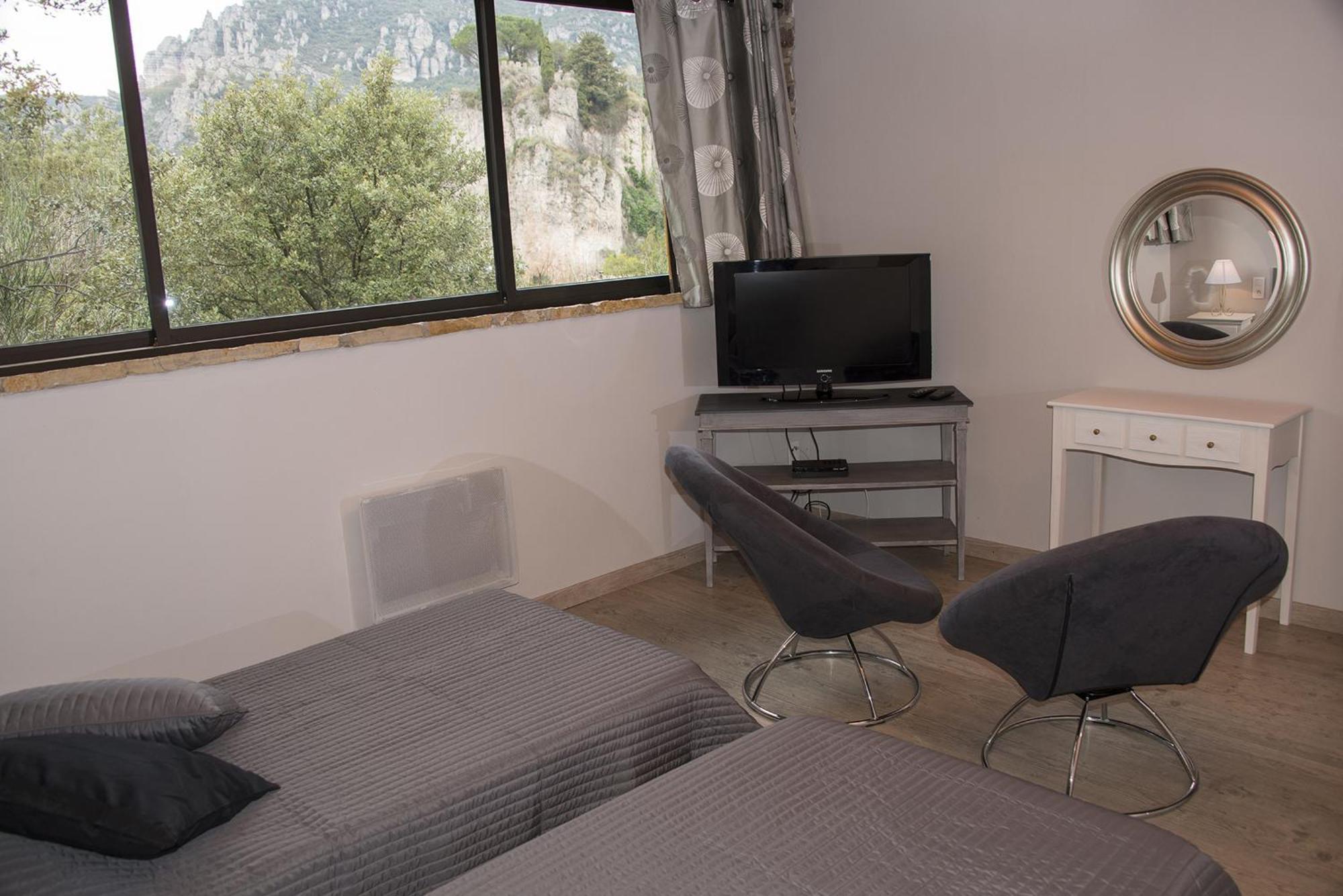 Hotel Les Hauts De Moureze Bilik gambar